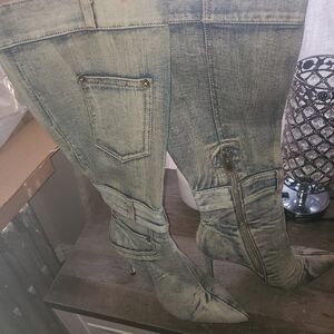Jean boots